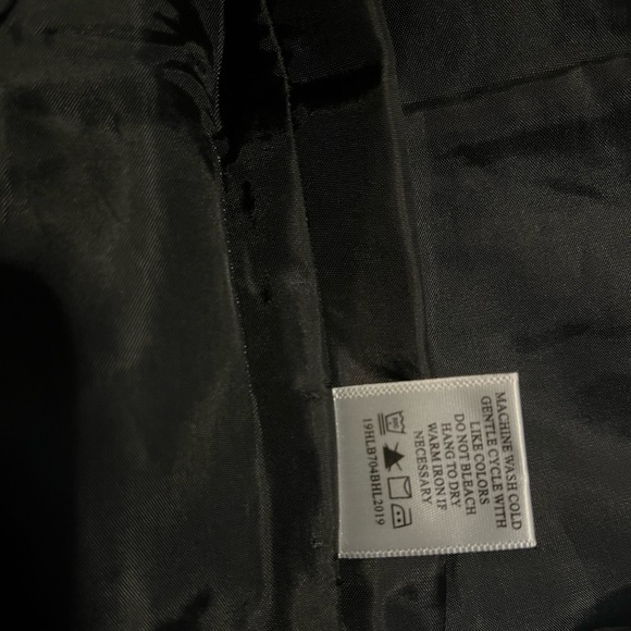 ❌SOLD ❌ Hope & Henry toddler blazer and bow tie - Picture 11 of 11